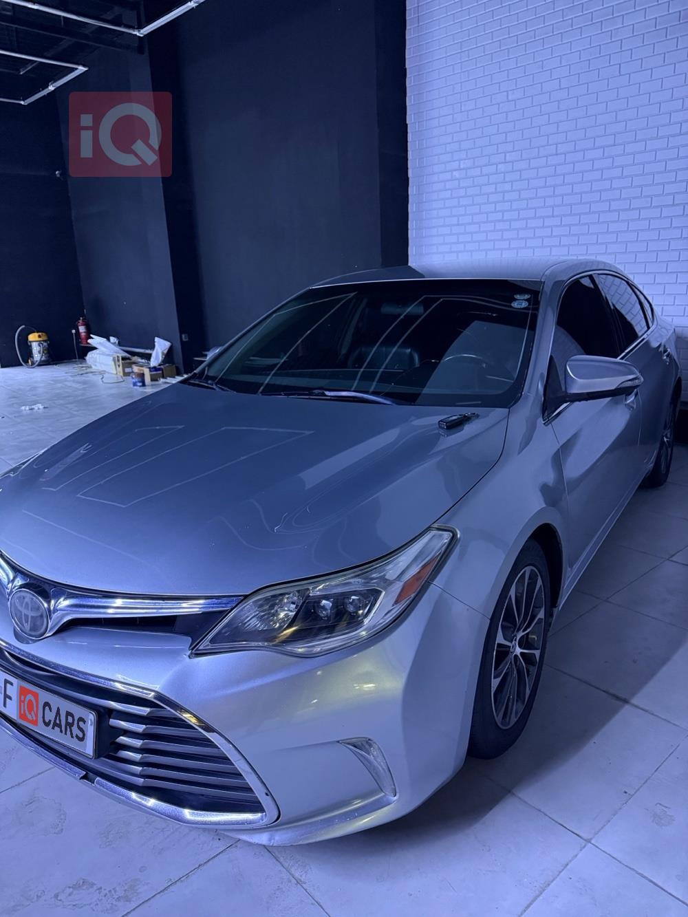 تويوتا أفالون